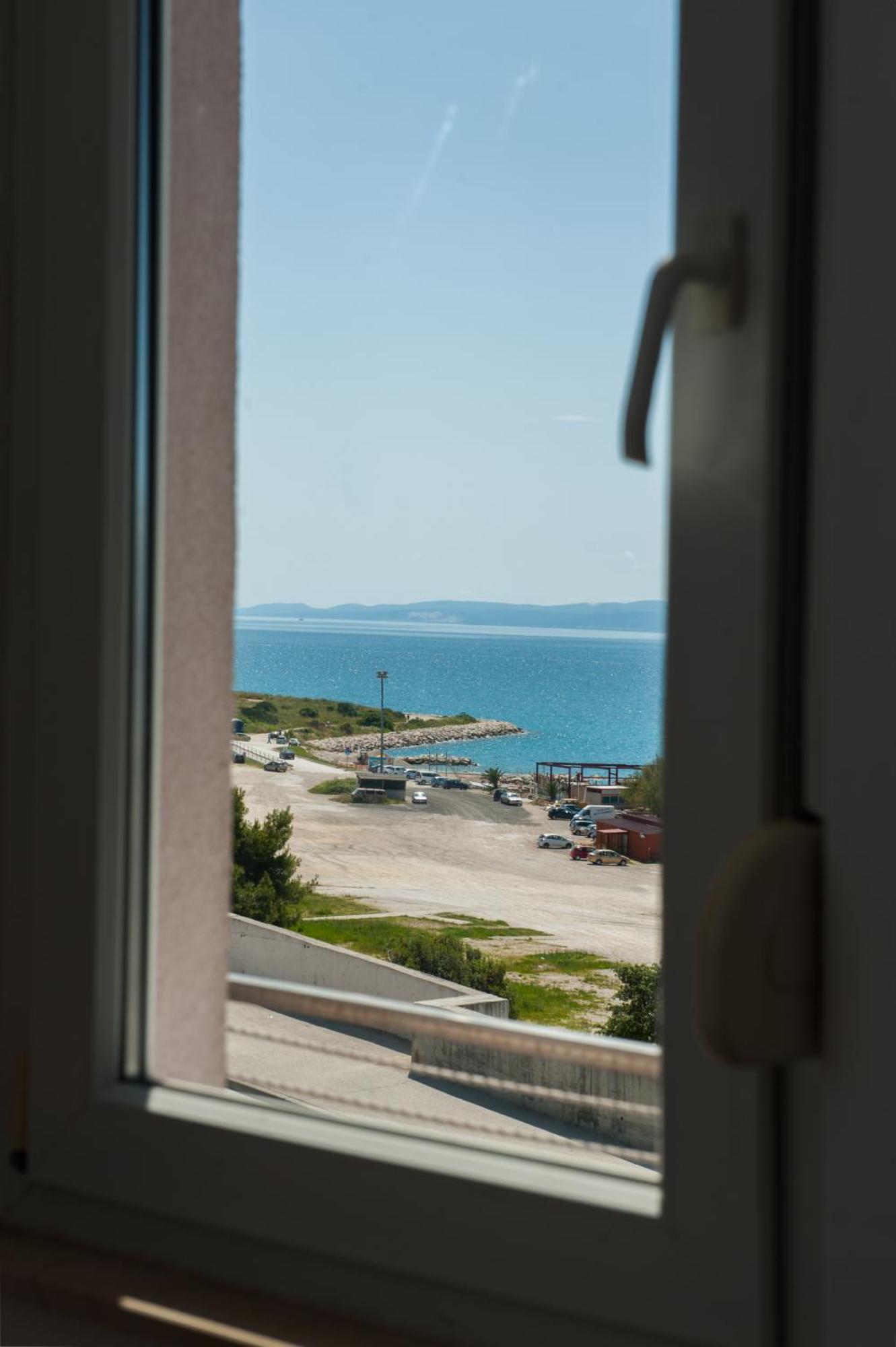 Split - Znjan - Luxury New Apartment On The Beach With Selfcheckin Εξωτερικό φωτογραφία